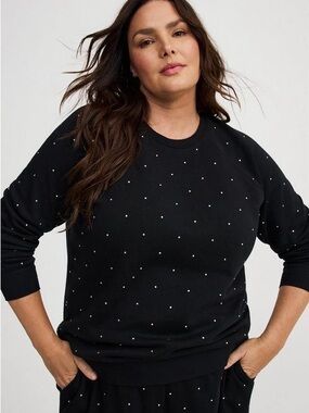 Torrid Cozy Fleece Raglan Sweatshirt black rhinestone size 6 NWOT